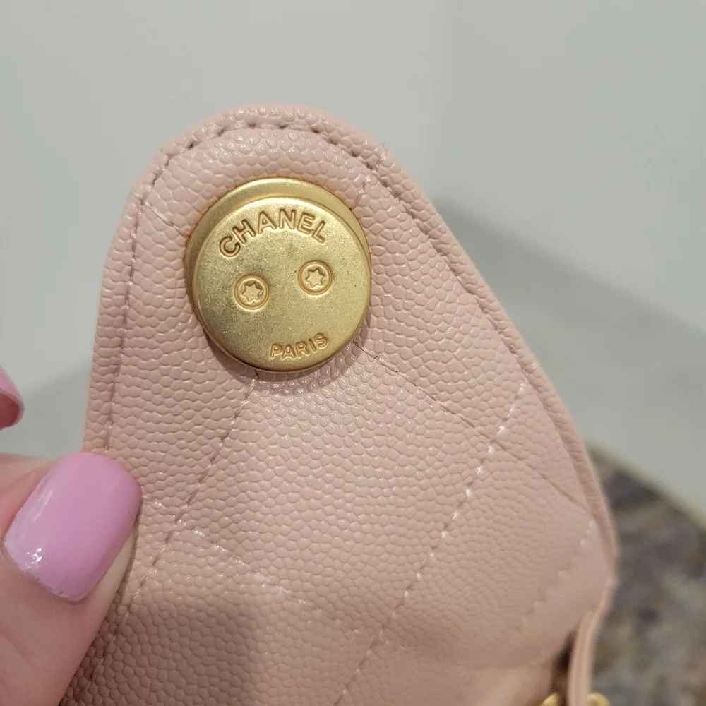 Pink Quilted mini Hobo!